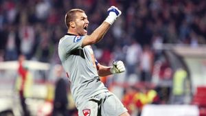 Lobonț: "Sunt un om de cuvânt! Nu plec de la Dinamo!"