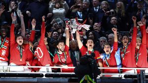 Cel mai scump fundaș al lumii schimbă echipa! Unde poate ajunge din vară fotbalistul cumpărat pentru 87 de milioane de euro