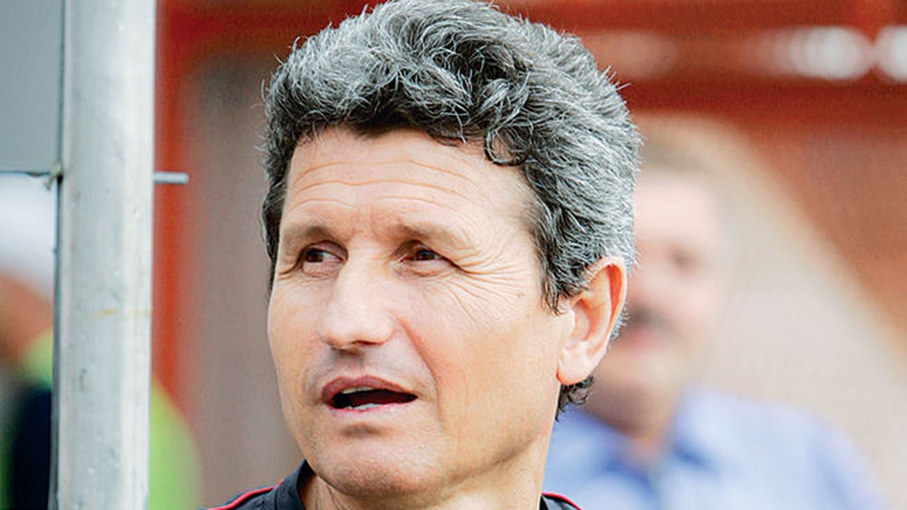 "Aș accepta să discut cu acționarii**, dacă mă vor la Dinamo"