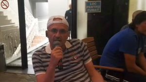 Planul lui Mititelu! Vrea accesul pe stadionul "Ion Oblemenco" și a pregătit deja un proces și o plângere penală! Acuzații incredibile de abuz în serviciu