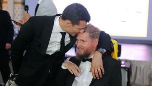 Milionarul român a răbufnit când a auzit cât ia Mihai Neşu pensie de la statul român: „E o ruşine! Atât e un brunch la Marriott”