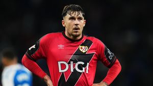 E gata cu transferul lui Andrei Rațiu la FC Barcelona după decizia luată de Flick. I-a transmis-o și lui Deco