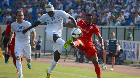 Oferta lui Dinamo pentru fundașul Ngadeu a fost refuzată de FC Botoșani. Iftime: "La câți bani ne dă, nu se pune problema să îl cedăm"