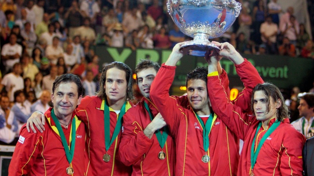 Verdasco aduce Spaniei a treia "Salatieră"