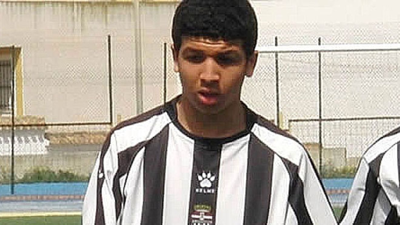 City l-a ratat din cauza permisului de muncă, Real și Barcelona au intrat pe fir!** "Galacticii" se bat cu rivalii catalani pentru un marocan de 17 ani VIDEO