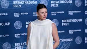 Maria Sharapova, apariție incendiară: „Bala Babe”. Rusoaica și-a etalat trupul pe podea