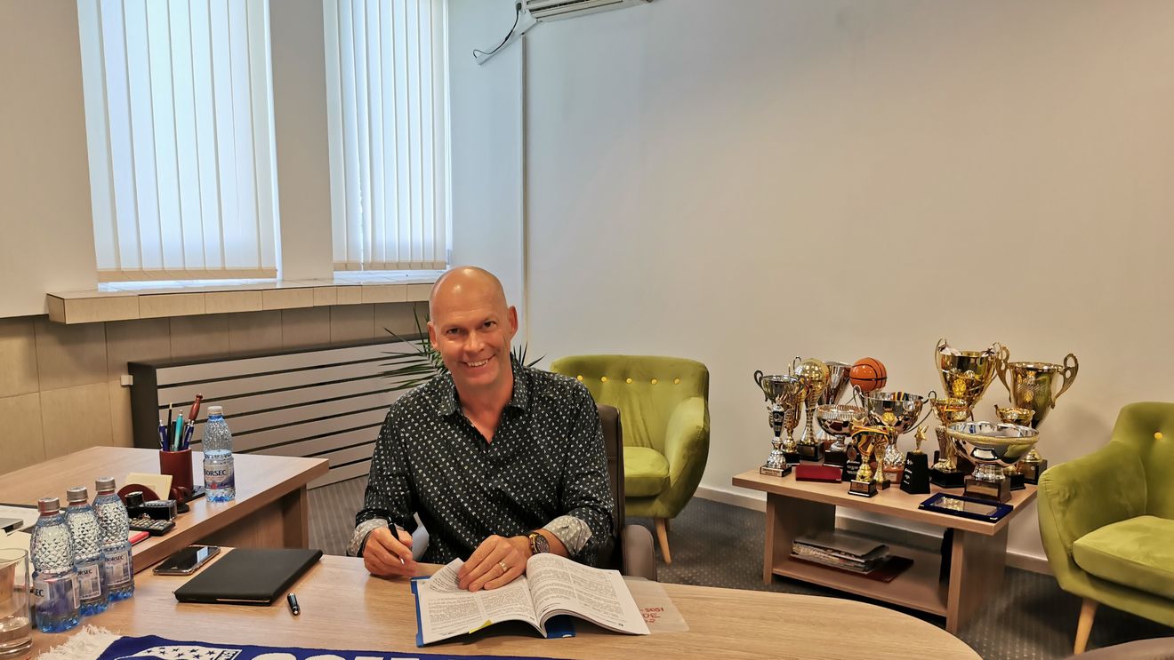 CSM București l-a anunțat oficial pe Tomas Ryde în funcția de antrenor principal. „Sunt convins că vom deveni cea mai bună echipă din lume"