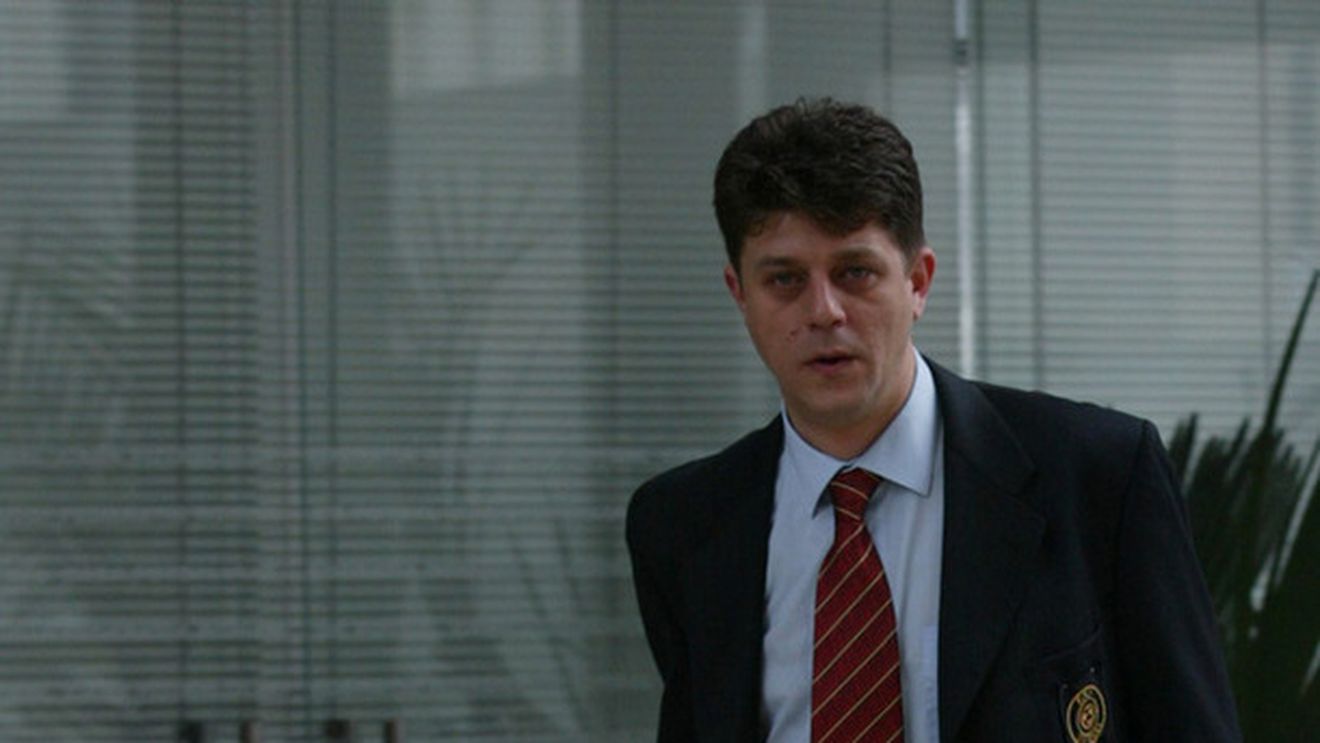 Dan Lăzărescu dă verdictul: "Dacă ținerea a avut loc până pe linia de 16 metri, e penalty"