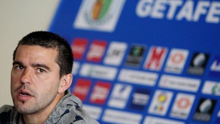 Victor Becali anunță: "Nu cred că transferul lui Contra la Dinamo se va realiza"