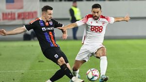 Discurs halucinant al crainicului de la Galați, înainte de Oțelul - Dinamo: „City abia i-a făcut față lui Real Madrid! Ne pregătim pentru promovare”