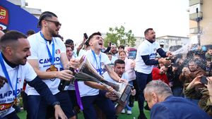 Sărbătoare la FC Argeș! Piteștenii au fost premiați după promovarea în Superliga