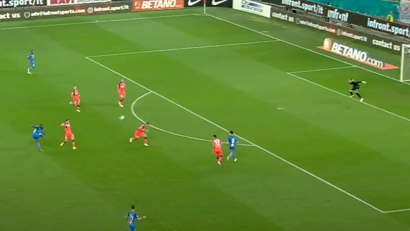 Andrei Vlad a comis-o din nou, în meciul cu Academica Clinceni! Reacție genială a lui Florin Călinescu