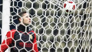 CFR i-a rupt plasa!** Noul portar al campioanei a luat 10 goluri de la clujeni acum 8 ani!