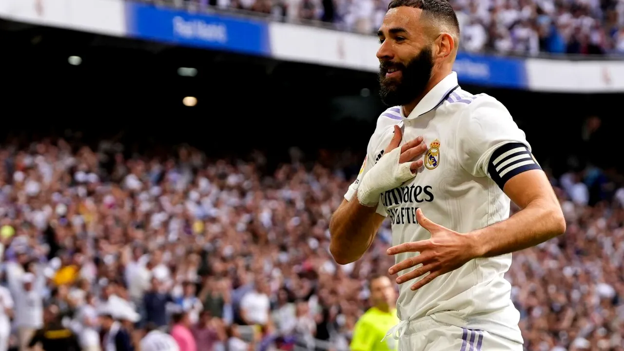 Karim Benzema a ajuns coșmarul Barcelonei, după o nouă reușită în El Clasico! Francezul lui Real Madrid, la primul gol pe Bernabeu în acest sezon | VIDEO