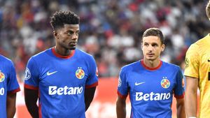„Gnahore a avut mari probleme personale”. Fotbalistul venit de la Dinamo a fost o dezamăgire uriașă în FCSB – Auda 2-3