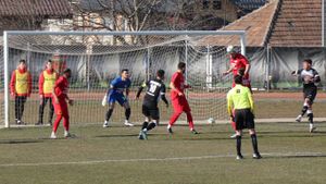 Fost fotbalist din Liga 1, încătușat, dus la secție și amendat de poliție după ce a fost implicat într-un scandal în oraș, aproape la 4 dimineața