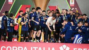 S-a aflat ce au pățit fiicele lui Cristi Chivu după finala Cupei Italiei: „M-a durut! Le-am prezentat scuze”