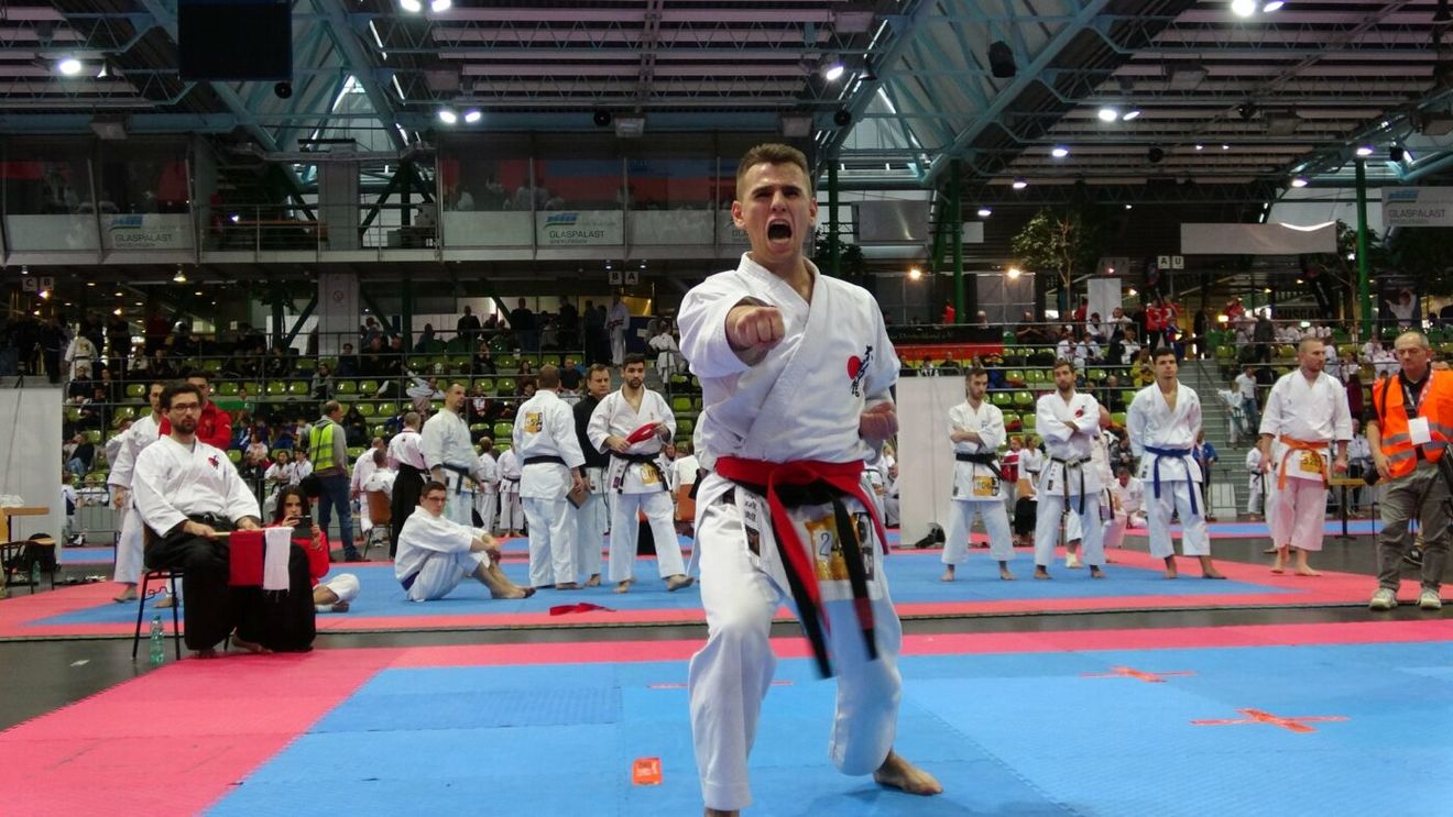 Iașiul este capitala karate-ului european! 1.000 de sportivi din 16 țări își dispută supremația pe continent, la ediția a 37-a a Campionatului European de Karate Tradițional