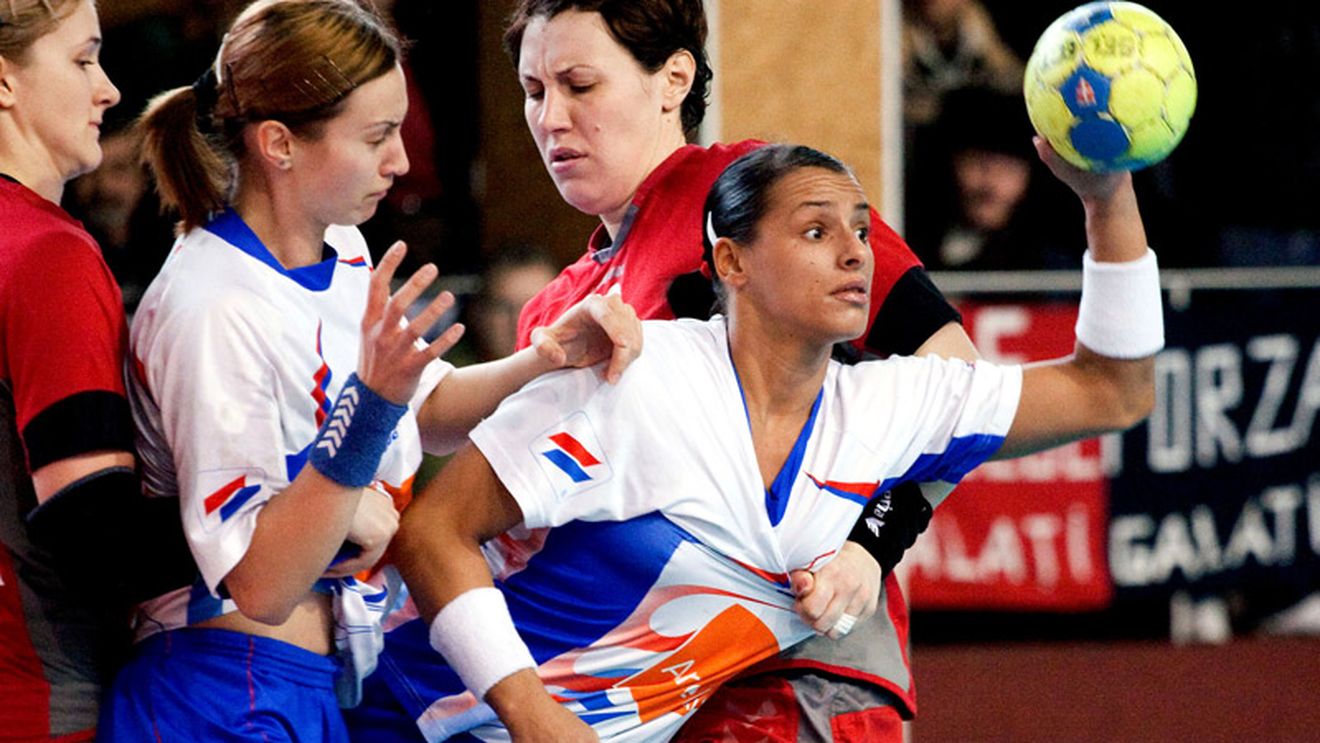 HC Oțelul Galați - HCM Buzău, scor 29-20, în Liga Națională de handbal feminin