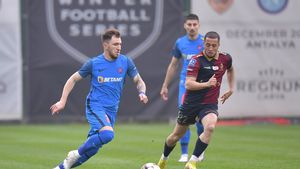 Deian Sorescu poate rata primul meci oficial al lui FCSB din acest an! Motivul pentru care Mihai Pintilii nu e sigur că se poate baza pe transferul iernii din Superliga