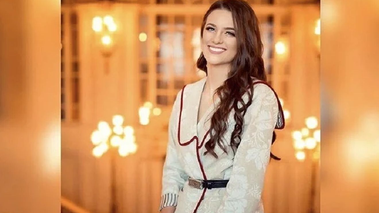 Paula, iubita lui Olimpiu Moruțan, depistată pozitiv cu COVID-19 după ce s-a văzut cu mijlocașul FCSB-ului | EXCLUSIV