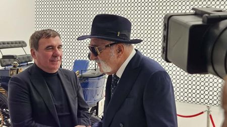 Ion Țiriac nu s-a ferit să spună ce mașină i s-ar potrivi lui Gică Hagi: „A fost modest, de aia e regele nostru”