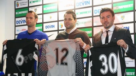 FOTO** "U" își face echipă pentru titlu! A prezentat 6 jucători pe care a dat aproape două milioane de euro