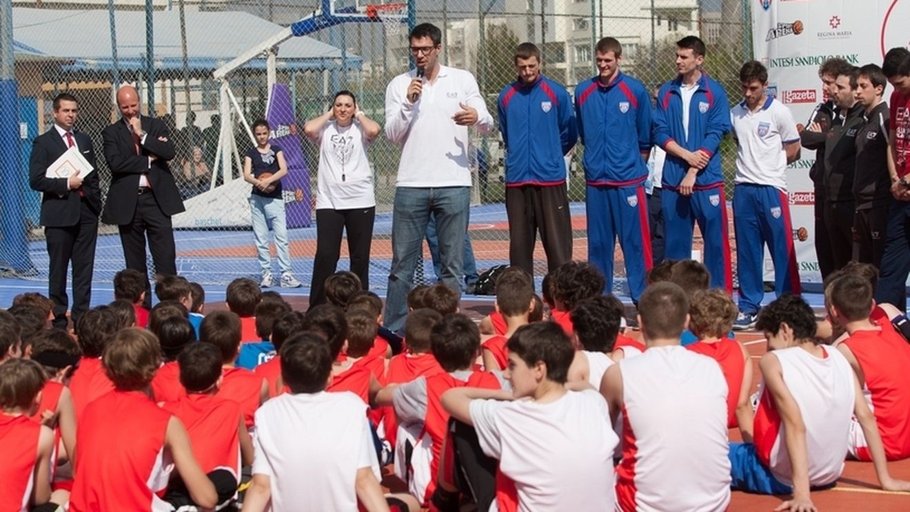 Fii suporter adevărat.  Steaua a devenit prima trupă din baschetul românesc care va avea un club socios