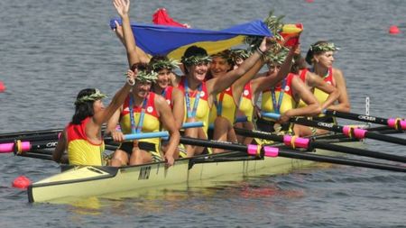 Scrisoare deschisă din partea a 9 mari campioane pentru actualul echipaj de 8+ al României: „Aveți datoria de onoare de a păstra tradiția. Și noi am pornit de jos"" 