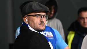 Adrian Mititelu a transferat un puști de 15 ani: „Poate fi o mare vedetă a României”