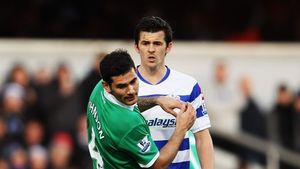 FOTO Bad-boy în Premier League, Joey Barton nu se suportă: "Mă dezamăgesc pe mine!" ** E nemulțumit cum joacă la Football Manager :D