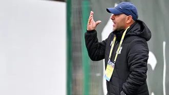 CSC Dumbrăvița ține ”lanternă roșie” a Ligii 2 și înaintea deplasării de la Bistrița. Florin Fabian vrea mai mult de la elevii săi pentru a se putea ieși din criză: ”E un moment foarte greu!”