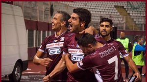 Liga 4, etapa 12 | Academia Rapid ia avans, Steaua se împleticește acasă, Carmen face iar rocadă cu CS FC Dinamo, AFC Rapid se apropie la 3 puncte de play-off. De ce rămâne o miză clasarea între primele 4. Rezultate + clasament