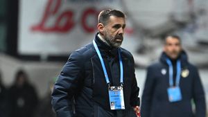 Decizia finală a fost luată de Zeljko Kopic. Acesta este primul fotbalist pe care Dinamo București îl dă în 2025