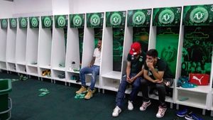 Decizia luată de echipa cu care Chapecoense trebuia să joace primul meci după tragedia din Columbia: "Măcar atât putem face"