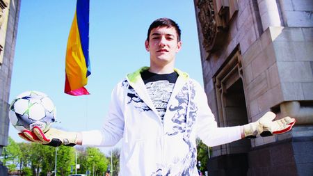 La 15 ani era la Real, la 17 ani ținea rezervă un portar de 20 milioane de euro, acum nu are loc în Liga I! Cum puteam avea portari la ambele echipe din Manchester