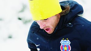 Doar asta i-a ținut în viață: "Încă puțin, băieți"** Ilie Stan a scos untul din jucători! FOTO Steliștii, storși în cantonament