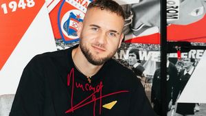 Reacția turcilor după ce George Pușcaș a fost prezentat oficial la Dinamo