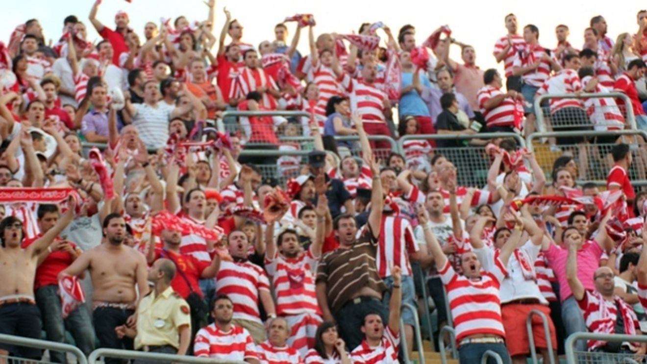 VIDEO** Spaniolii au copiat "bricheta"! Meci suspendat din cauza unei umbrele!