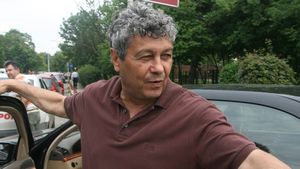 Mircea Lucescu: "Ar fi foarte bun un egal cu Italia"
