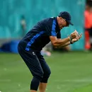 „Nu m-am gândit că ajung în asemenea postură, dar asta e viața!”. Patru lupte „parte-n parte” pe care Superliga le aduce în premieră pun antrenorii în situații inedite. EXCLUSIV