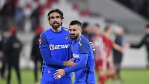 Legenda Universității Craiova îl ia peste picior pe Andrea Compagno, atacantul de la FCSB: „E ca-n bancul cu mârțoaga! L-a ținut ca să-l facă de râs”