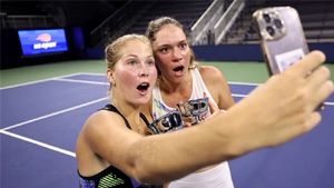 Reacția Federației Internaționale de Tenis după ce o româncă și o rusoaică au câștigat US Open la junioare! Mara Gae, asaltată de mesaje de felicitare | FOTO