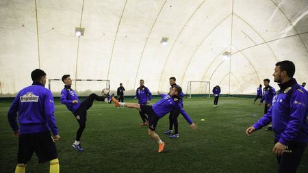 INTERVIU | Arma secretă a lui Contra. "Cred că mă asemăn cu Sânmărtean". Tricoul purtat în copilărie, ce spune despre "arta" Simonei Halep și "killerii" din Botoșani 