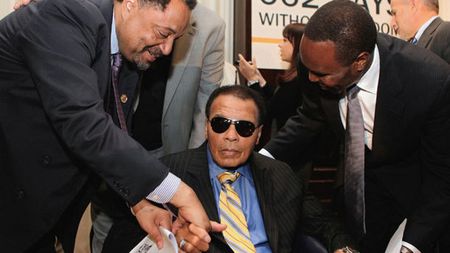 Mesajul lui Beckenbauer pentru Muhammad Ali:** "Și la 70 de ani rămâi cel mai mare"