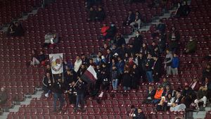 Campioanele României, cei mai puțini suporteri din Europa fotbalului care contează! De 7 ani, sub 10.000 de fani se bucură pe stadion de sezonul titlului: continuăm tradiția cu Farul sau CFR Cluj? | ANALIZĂ