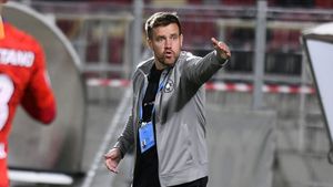 Cum a anunțat Mihai Pintilii că devine „secundul” lui Edi Iordănescu la echipa națională! Mihai Stoica a dezvăluit tot: „Am ieșit din vestiar și mi-a zis! Mi-a picat fața. Două zile am ținut în mine, nu mai puteam”