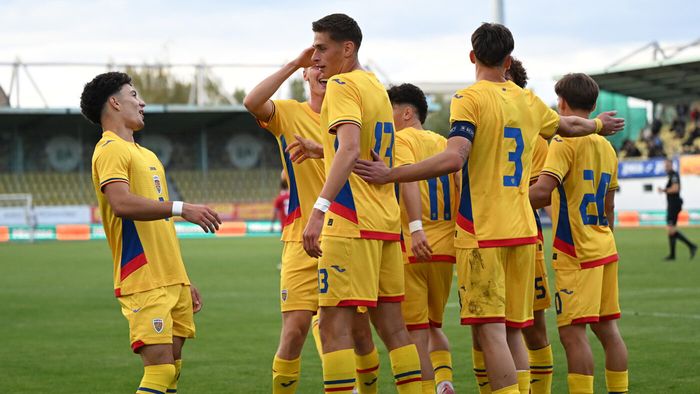 Atacantul român e dispus să joace în Superliga după ce în trecut l-a refuzat pe Gigi Becali. Rivala FCSB din play-off îl vrea