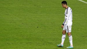 Real nu mai arată a campioană!** Ronaldo dat dispărut de spanioli, Barca poate "ucide" campionatul Spaniei după 13 etape! Betis - Real 1-0
