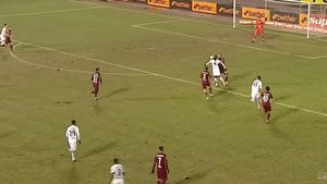 Gaz Metan - CFR 0-1! Video Online în etapa 24 a Ligii 1! Edi Iordănescu, salvat de Omrani! Clujenii egalează FCSB